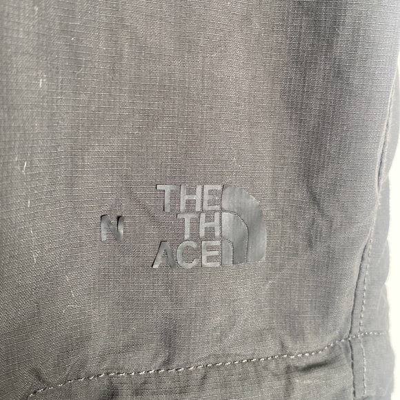 The North Face Men's Black Convertible Outdoor Cargo Pants Lightweight size 38 - Picture 6 of 12